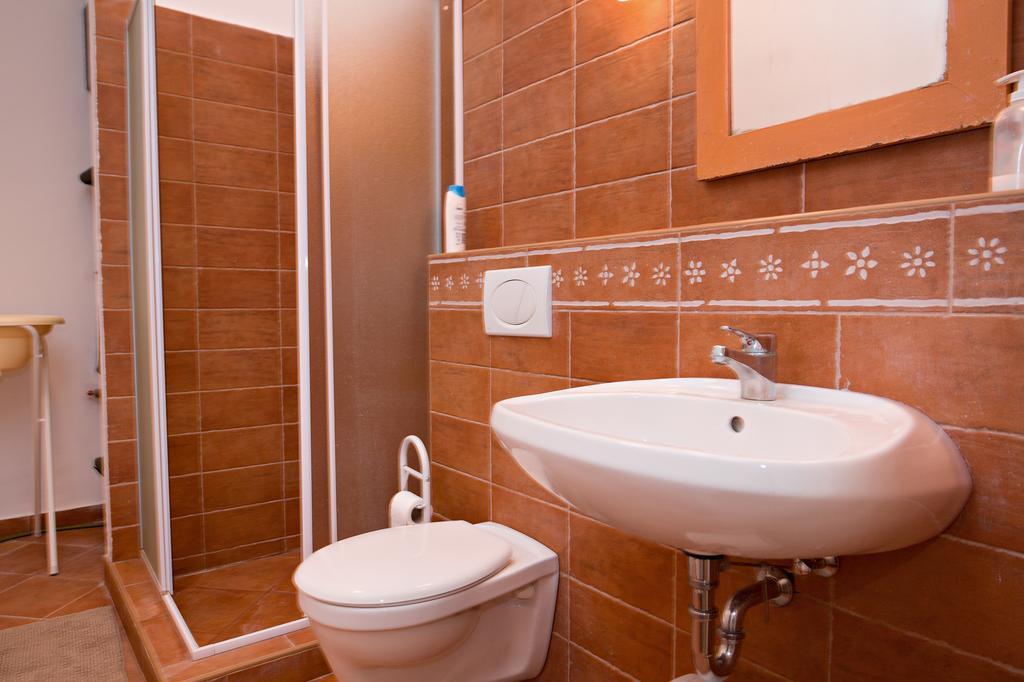 Barta Pince Vendeghaz Mad Hotel Cameră foto